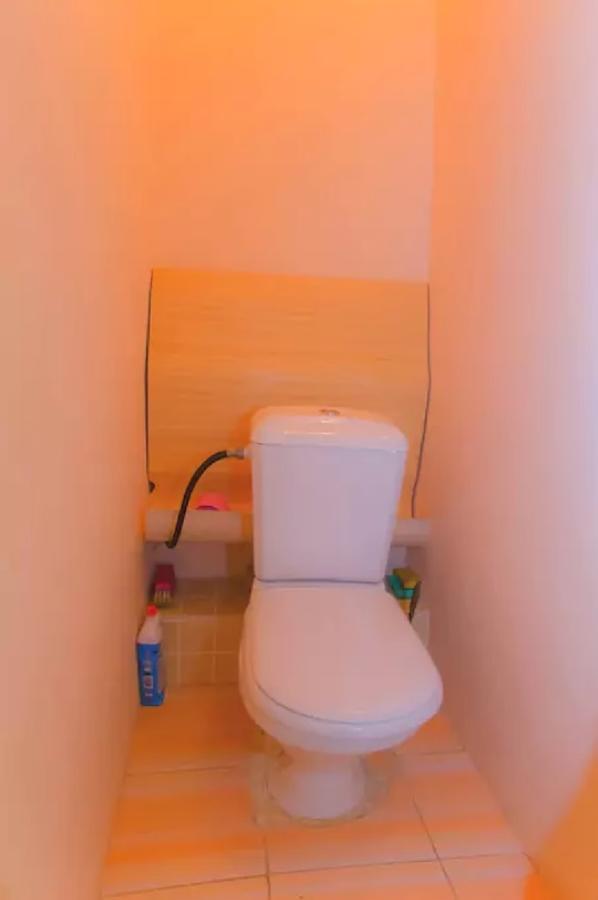 Guest House Otradny For 3 Rooms Киев Экстерьер фото